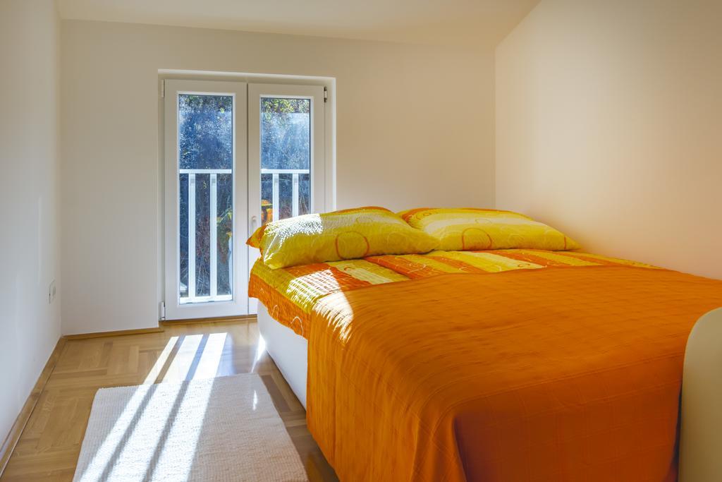 Villa Apartments Futura วานตาชิชี ภายนอก รูปภาพ